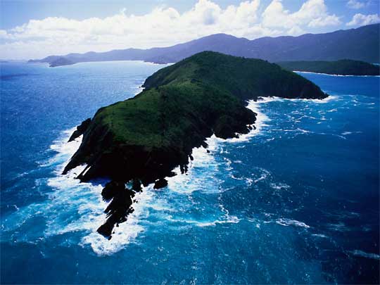  Outer Brass Island conceals underwater caves for more advanced divers