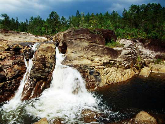  The breathtaking Río On Frio pool, Mountain Pine Ridge Area
