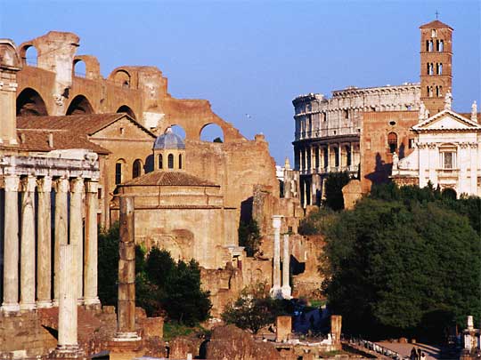  Ruins of Roman antiquity from the Forum to the Colosseum