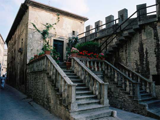  Porta San Francesco, unassuming entrance to San Marino's old neighbourhood