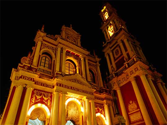  Pretty holy: Iglesia San Francisco, Salta