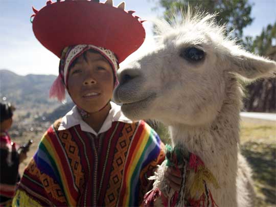  Say cheese! Llama steals limelight from local boy on road from Cuzco to Pisac