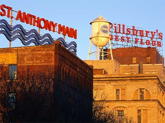  Big signs for a big town, Eastside Milling district