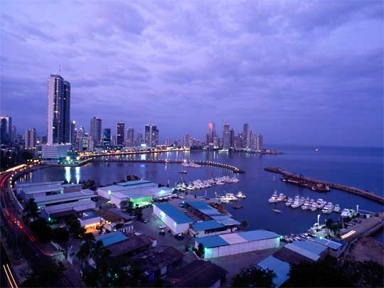  Avenidas Balboa and Paitilla at sunset