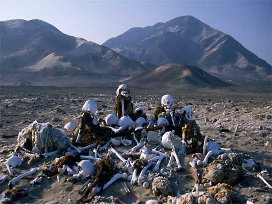  Bare Bones: Nazca civilization burial ground in desert south of Nazca