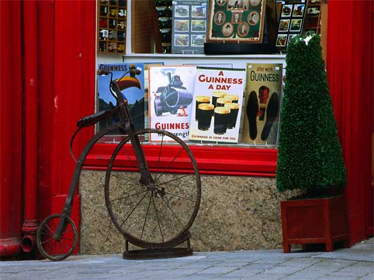  Penny-farthing for your thoughts on High Street