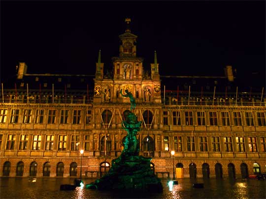  Baroque style Brabo fountain, with Renaissance style Town Hall in background